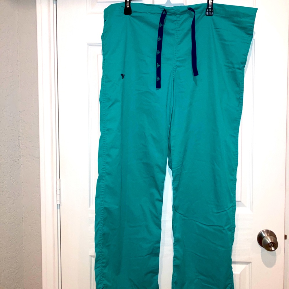 Large Med Couture Teal Scrubs